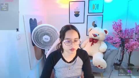 Snapshot of shady_bug chatting on 25, 5, 2026 Shady online show from 25, 5, 2026