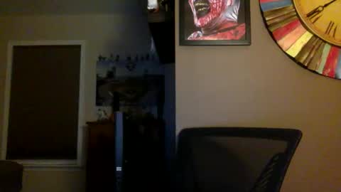 Shady online show from 5, 12, 2025