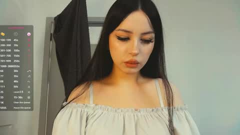 Snapshot of shaecatalina chatting on 4, 6, 2026 shaecatalina online show from 4, 6, 2026