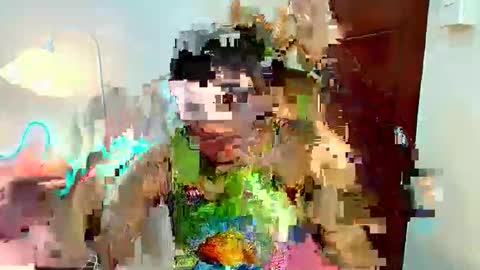 Snapshot of shake_raytow34 chatting on 24, 5, 2026 shake_raytow34 online show from 24, 5, 2026
