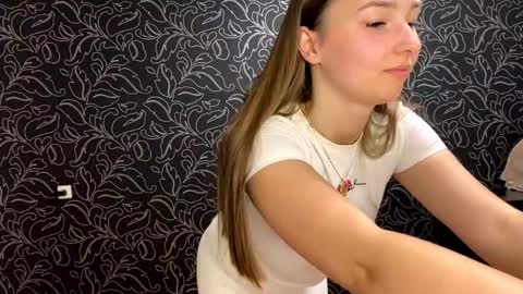 Iris online show from 13, 9, 2025