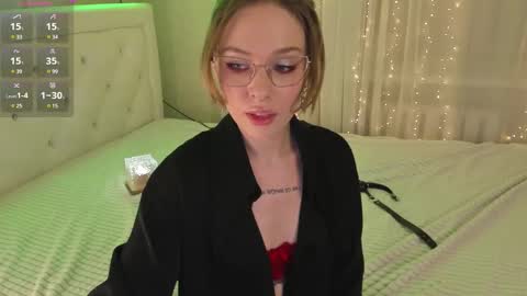 Snapshot of shameles_pussy chatting on 23, 2, 2025 shameles_pussy online show from 23, 2, 2025
