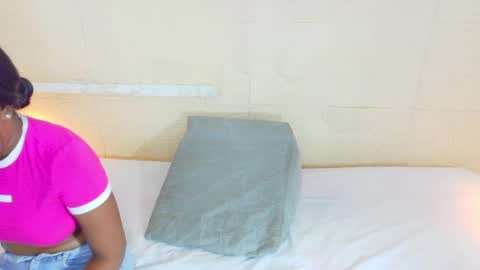 Snapshot of shamira_moore chatting on 2, 6, 2026 Catalina online show from 2, 6, 2026