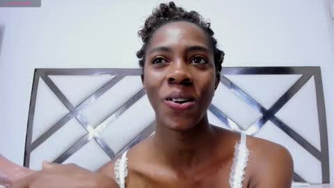 shanelle7 online show from 18, 11, 2025