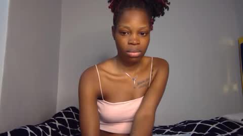 Snapshot of shania_sleigh chatting on 20, 1, 2025 shania_sleigh online show from 20, 1, 2025