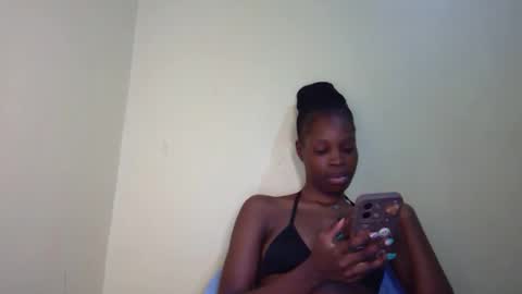 Snapshot of shania_sleigh chatting on 14, 2, 2025 shania_sleigh online show from 14, 2, 2025