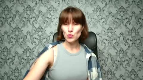 Snapshot of shannen_sweet chatting on 27, 9, 2025 Shannen online show from 27, 9, 2025