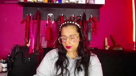 Snapshot of shannon_queen_ chatting on 27, 7, 2026 Shannon online show from 27, 7, 2026