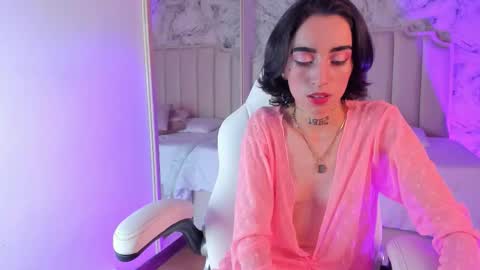 Shantal online show from 11, 10, 2025