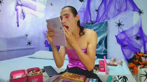 Snapshot of shantala_nastasiia chatting on 8, 10, 2025 shantala nastasiia online show from 8, 10, 2025