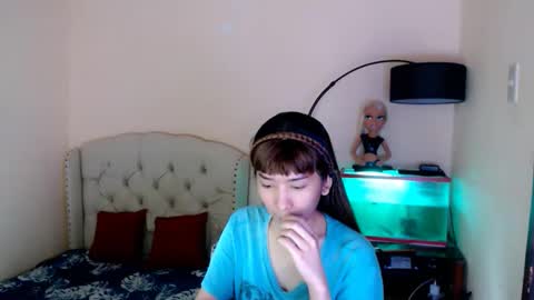 SHANTA FOX  s online show from 8, 3, 2026