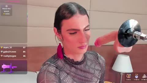  Shantall  online show from 6, 10, 2025