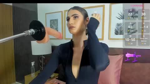  Shantall  online show from 13, 10, 2025