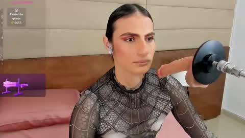  Shantall  online show from 14, 12, 2025