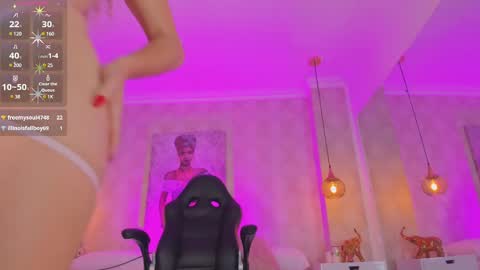 Shantal online show from 26, 2, 2025