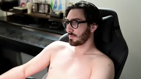 Snapshot of shape80 chatting on 9, 8, 2026 frenchy boy online show from 9, 8, 2026