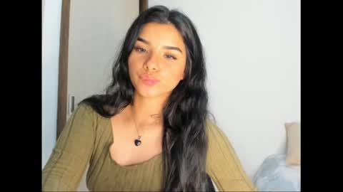 Snapshot of shara_jones chatting on 17, 2, 2025 Sara online show from 17, 2, 2025