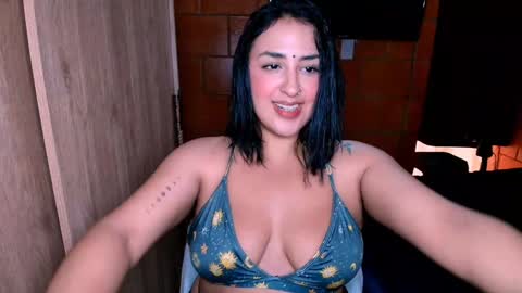 My real name is bella  Much Gust  online show from 27, 12, 2024