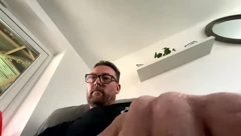 Sharksboy online show from 18, 2, 2026