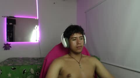 Snapshot of sharky_g chatting on 21, 1, 2025 Frqnko online show from 21, 1, 2025