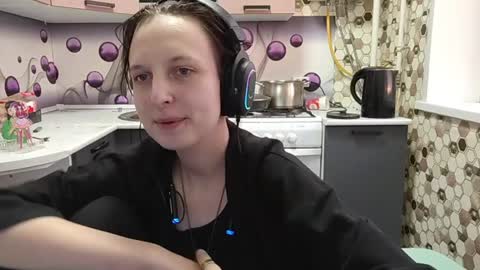 Snapshot of sharleenyodis chatting on 21, 6, 2026 Sara online show from 21, 6, 2026