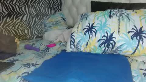 sharlot03 online show from 22, 2, 2025