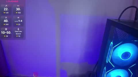 Snapshot of sharloth_0 chatting on 17, 6, 2026 Sharloth online show from 17, 6, 2026