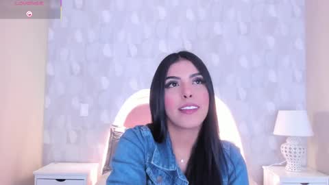 Snapshot of sharon_mayte chatting on 9, 10, 2025 Sharon online show from 9, 10, 2025
