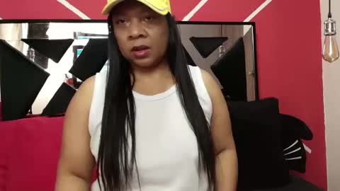 Snapshot of sharon_noa chatting on 18, 2, 2026 Sharon Noa online show from 18, 2, 2026