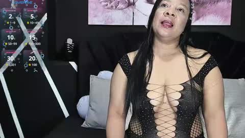 Sharon Noa online show from 7, 3, 2026