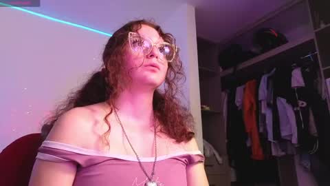 kitsune online show from 19, 4, 2026