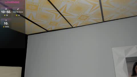 Snapshot of sharonboobs69 chatting on 3, 10, 2025 Sharon Gomez online show from 3, 10, 2025