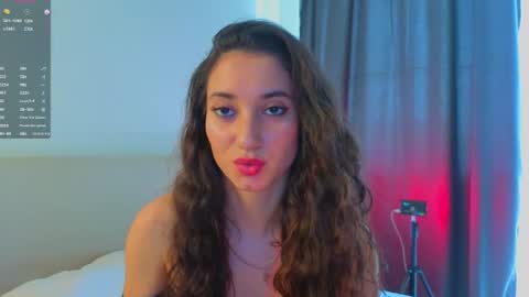 Snapshot of sharonrodrigueez chatting on 12, 7, 2026 Lola and Stacey online show from 12, 7, 2026