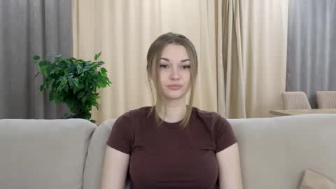 Snapshot of sharrimalagisi chatting on 9, 9, 2025 Miroslava online show from 9, 9, 2025