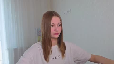 Snapshot of sharrimalagisi chatting on 4, 10, 2025 Miroslava online show from 4, 10, 2025
