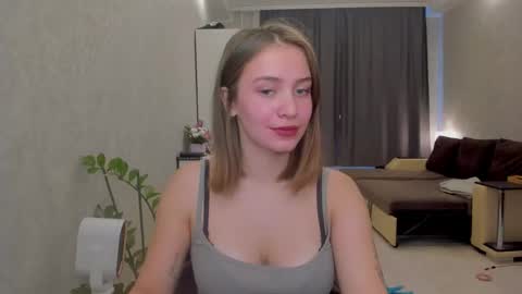 Snapshot of shawty__mariaa chatting on 5, 10, 2025 shawty__mariaa online show from 5, 10, 2025