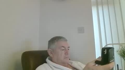 Snapshot of she52 chatting on 16, 12, 2024 she52 online show from 16, 12, 2024