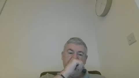 Snapshot of she52 chatting on 2, 1, 2025 she52 online show from 2, 1, 2025