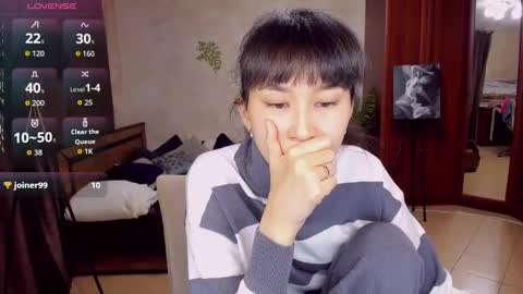 Snapshot of sheilafreman chatting on 17, 10, 2025 Sheila online show from 17, 10, 2025