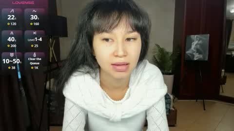 Snapshot of sheilafreman chatting on 26, 11, 2025 Sheila online show from 26, 11, 2025