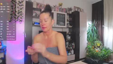 Sheila GMT 2 Tuesday Wednesday Friday Saturday Sunday- 8  5  online show from 13, 1, 2026