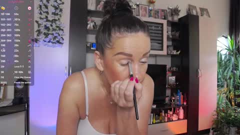 Sheila GMT 2 Tuesday Wednesday Friday Saturday Sunday- 8  5  online show from 11, 3, 2026