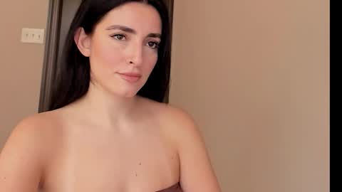 sheisallthat online show from 6, 11, 2025