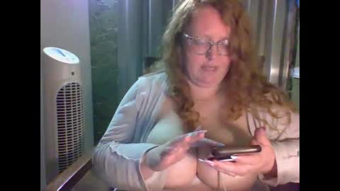 Snapshot of shelbyannn chatting on 17, 4, 2026 Red online show from 17, 4, 2026
