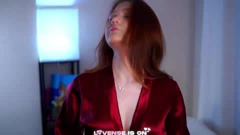 Lina online show from 8, 3, 2026