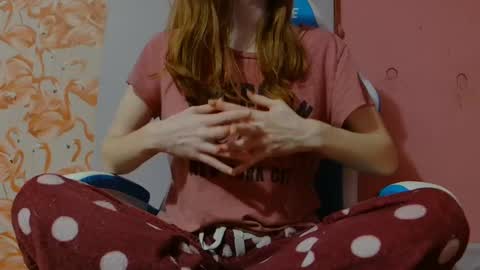 Snapshot of shelikessoymilk chatting on 31, 12, 2024 Erika online show from 31, 12, 2024