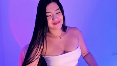   online show from 22, 10, 2025