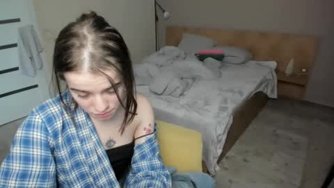 Snapshot of shelyymoon chatting on 6, 1, 2025 ShelyMoon online show from 6, 1, 2025