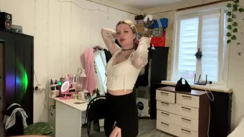 Elin online show from 26, 4, 2026