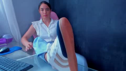 .. Sherilk .. online show from 9, 2, 2025